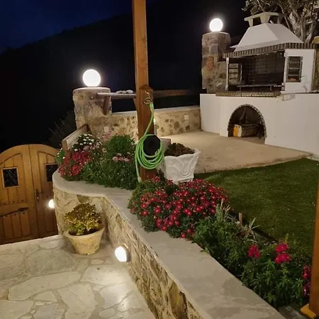 Alexander Holiday home *